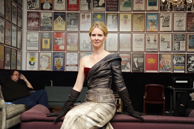 Cynthia Nixon, gown, earrings, gloves